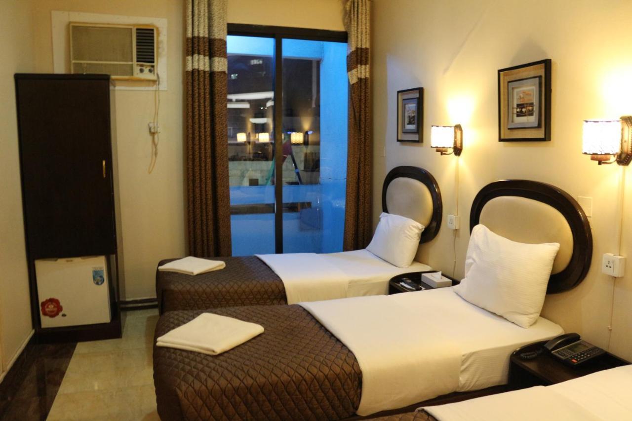 Grand Sina Hotel Dubai Exteriör bild
